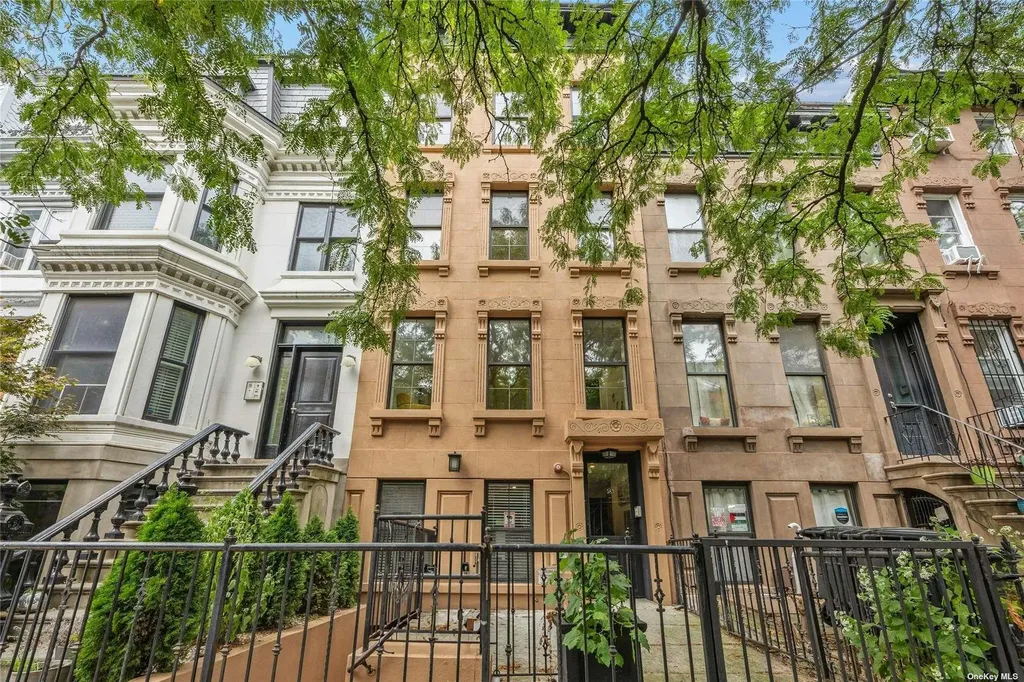 583 Putnam Avenue Brooklyn NY 11221