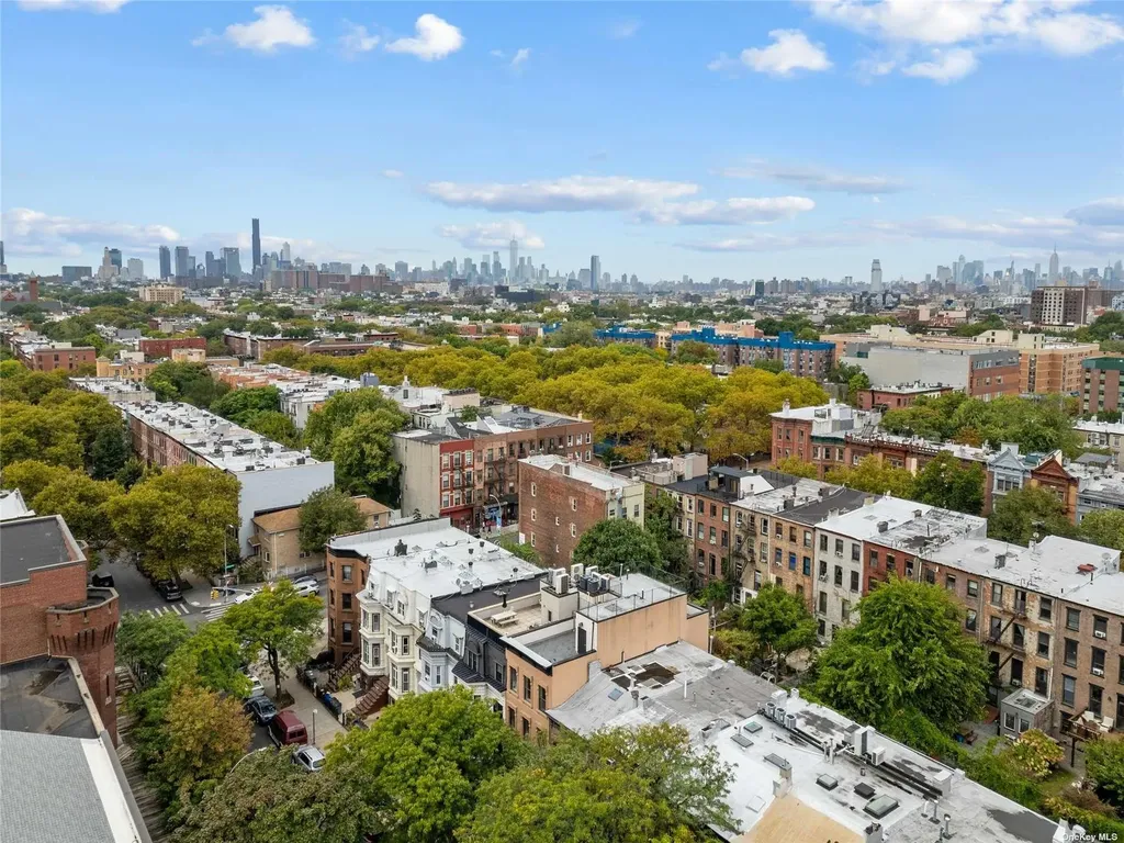 583 Putnam Avenue Brooklyn NY 11221