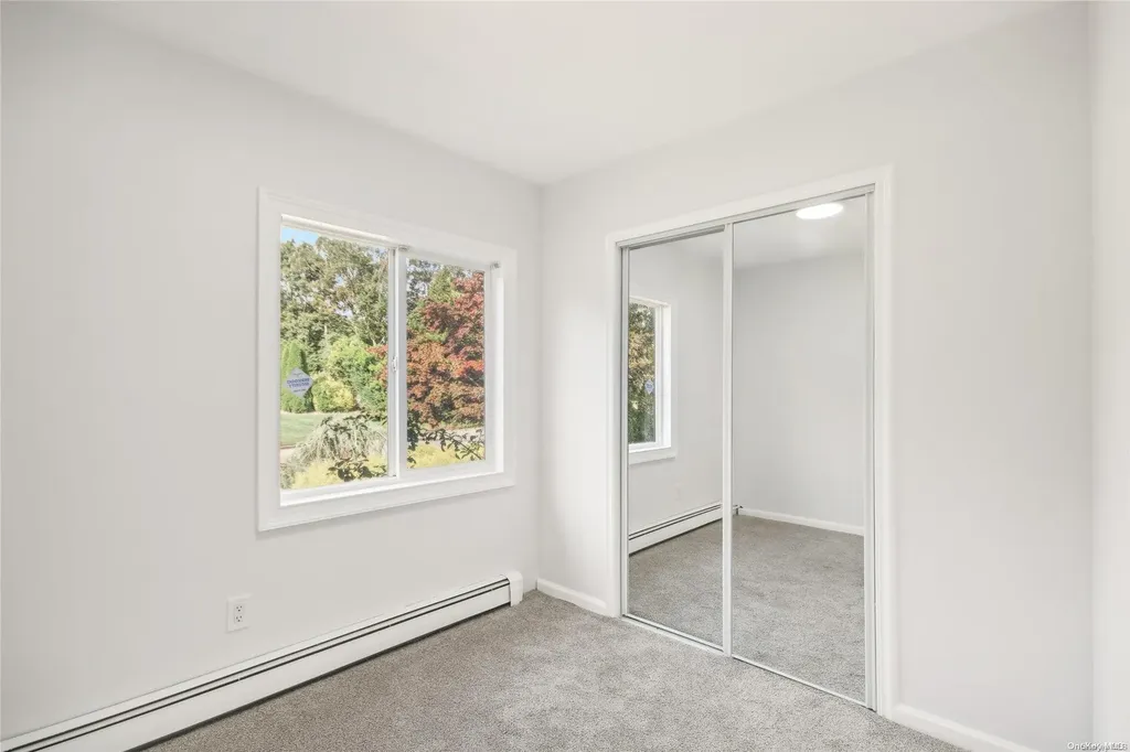 19 Griffin Drive Mount Sinai NY 11766