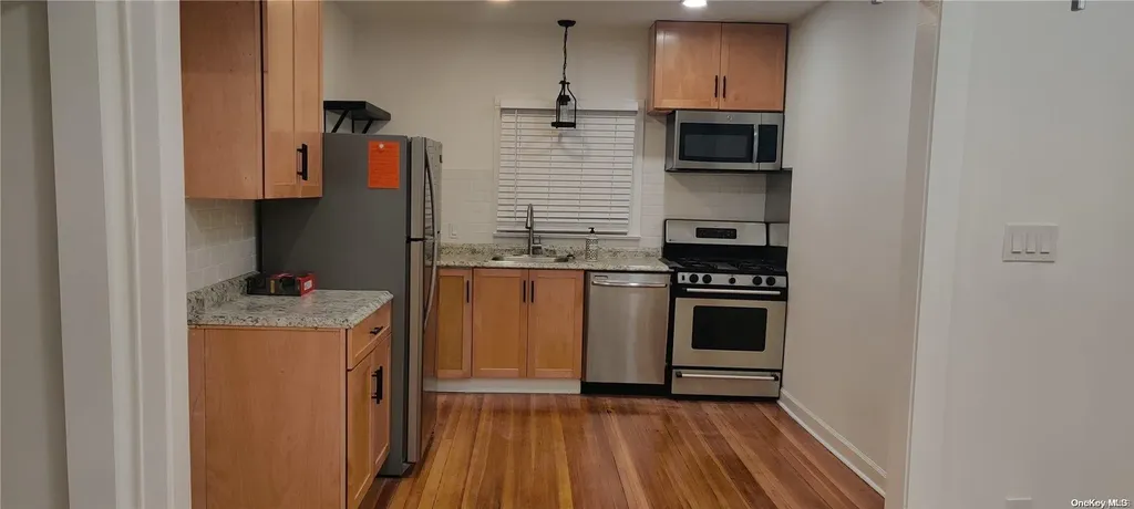 25 1st Street Lynbrook NY 11563