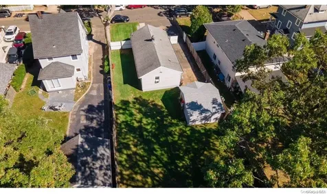 57 Smith Street Amityville NY 11701