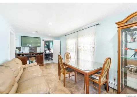 57 Smith Street Amityville NY 11701