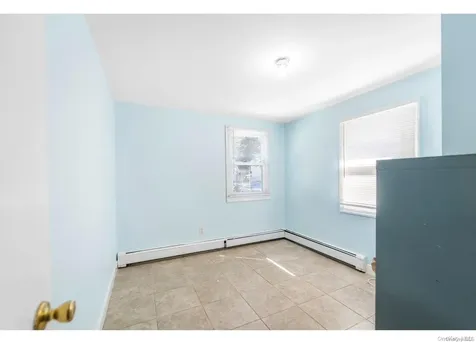 57 Smith Street Amityville NY 11701