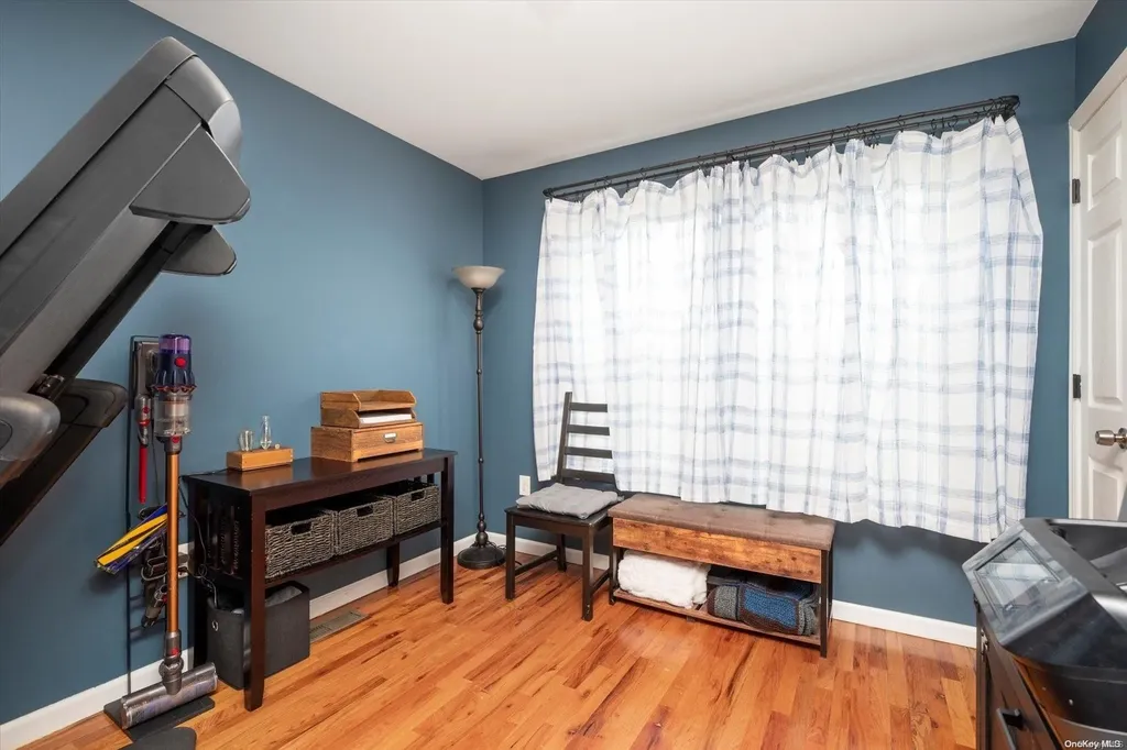 201 2nd Avenue Lindenhurst NY 11757