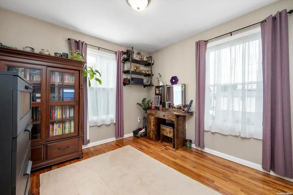 201 2nd Avenue Lindenhurst NY 11757