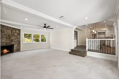 479 Woodbury Road Cold Spring Harbor NY 11724