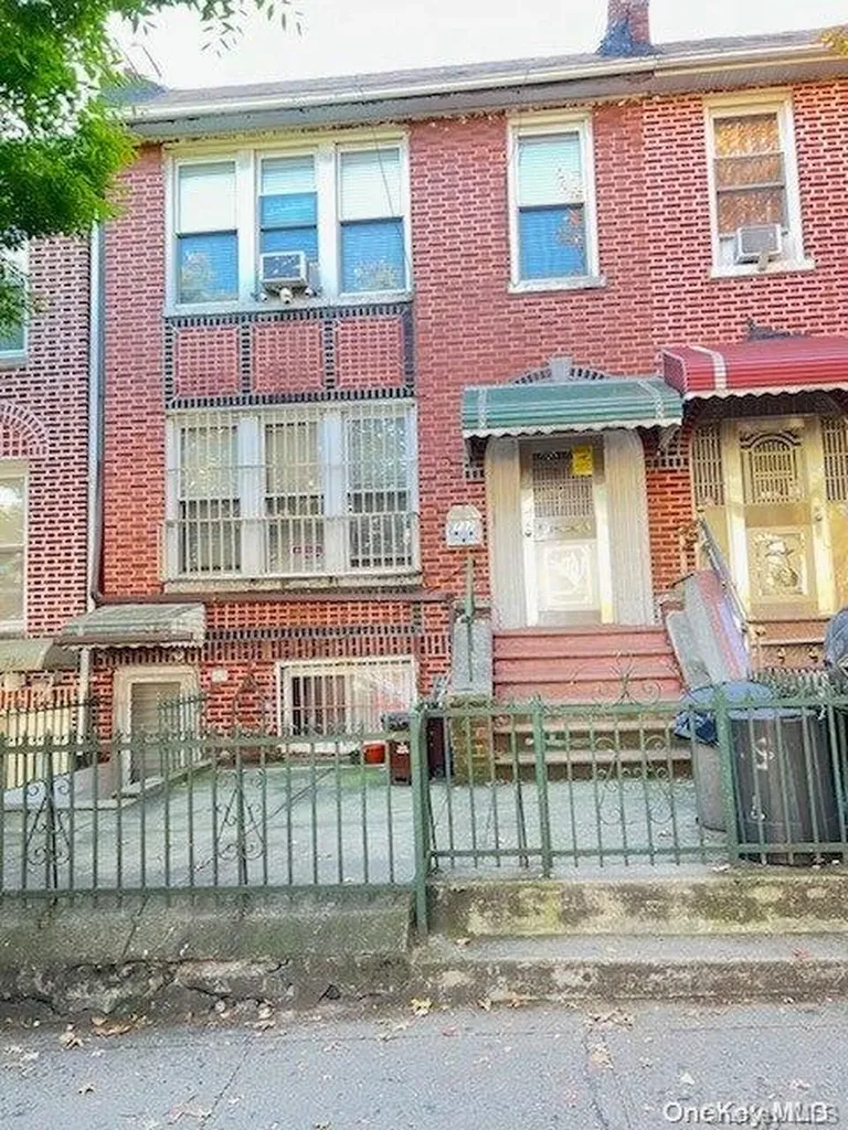 732 55th Street Brooklyn NY 11220