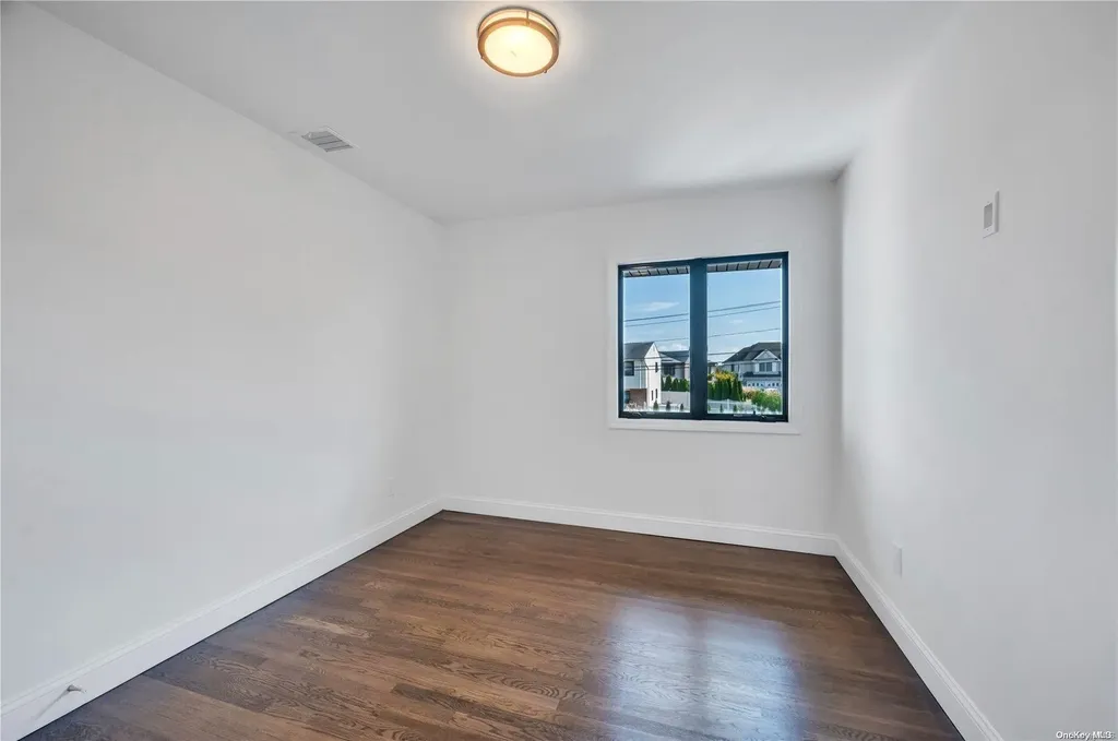 2788 Judith Drive Bellmore NY 11710
