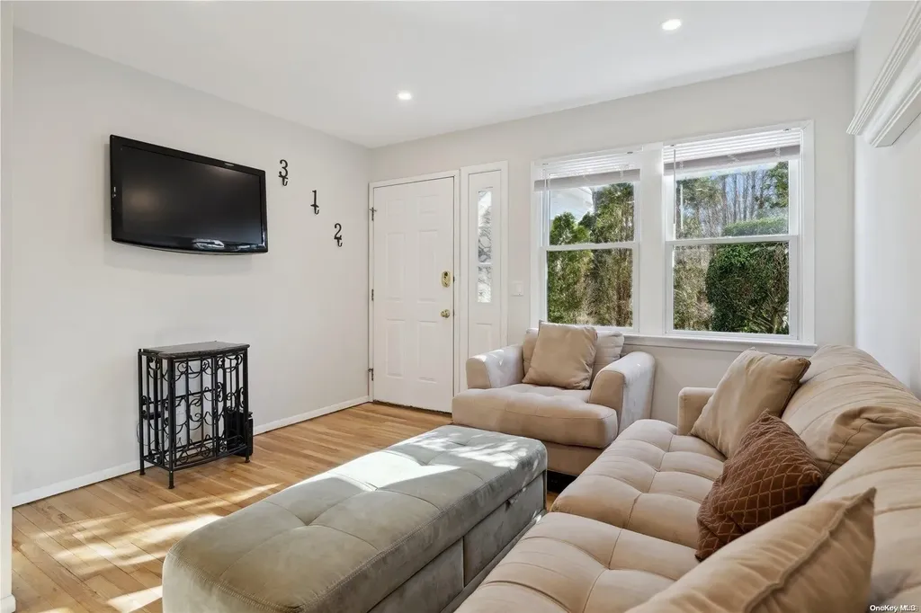 49 Canoe Place Road Hampton Bays NY 11946