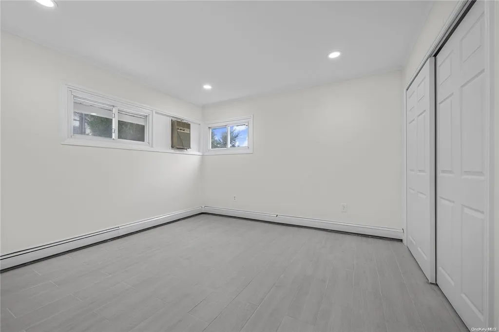 55 Mist Lane Westbury NY 11590
