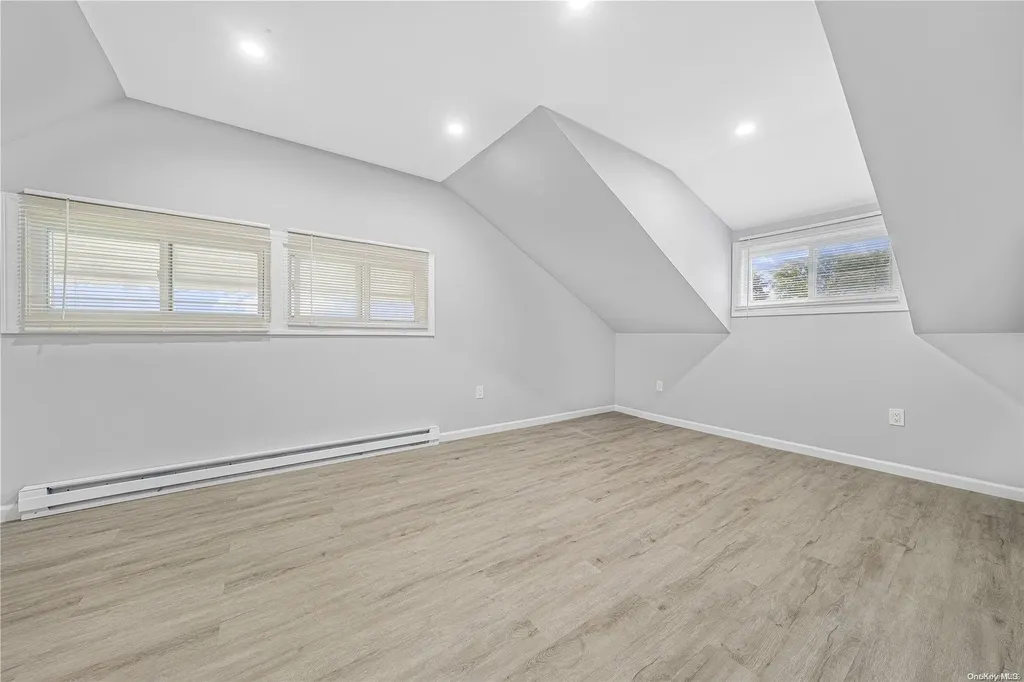 55 Mist Lane Westbury NY 11590