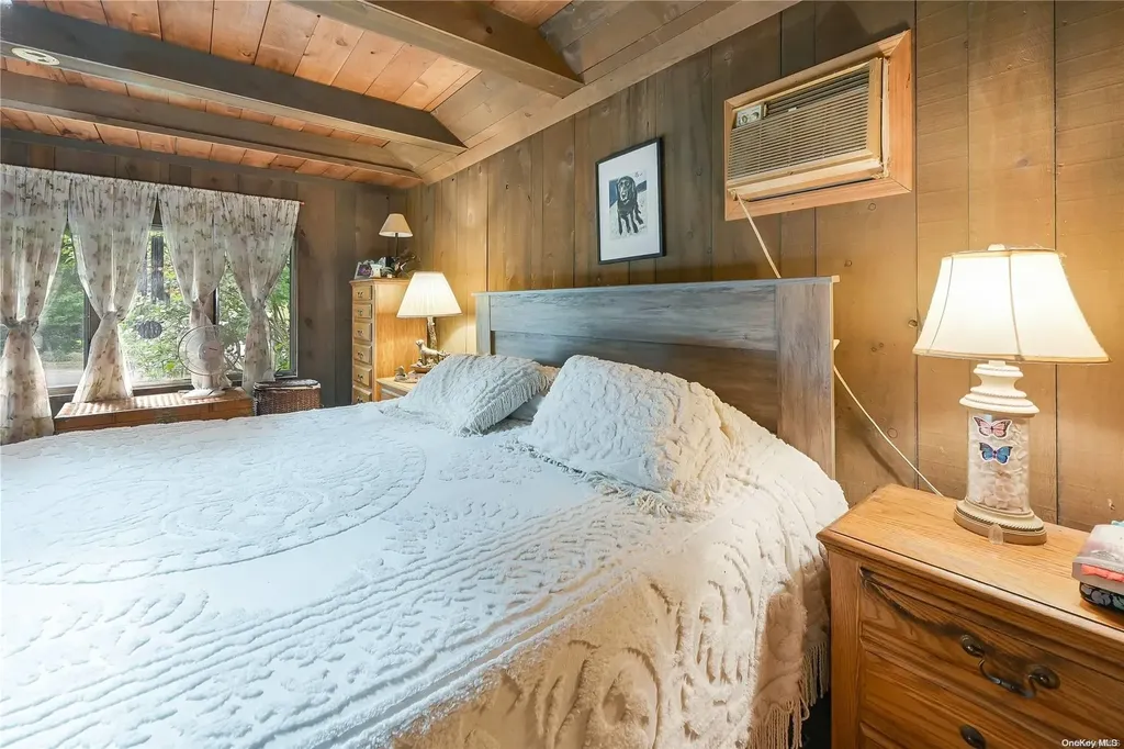 9 Moon Road Rocky Point NY 11778