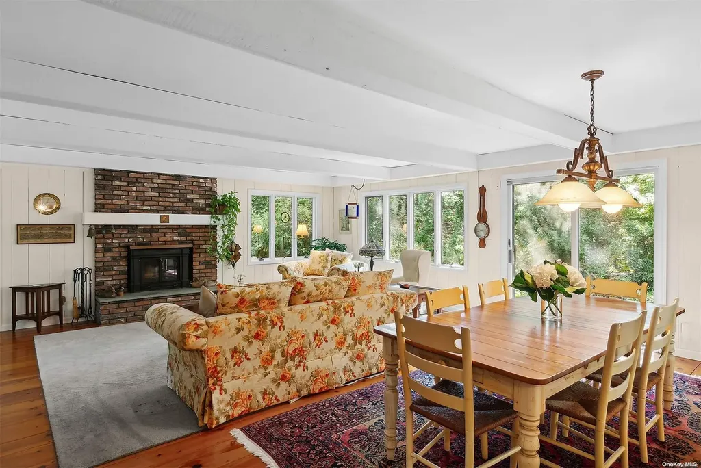 7 Harvest Lane East Hampton NY 11937