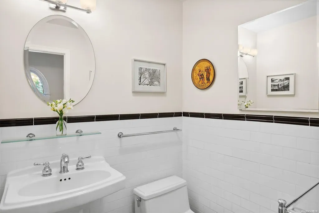 7 Harvest Lane East Hampton NY 11937