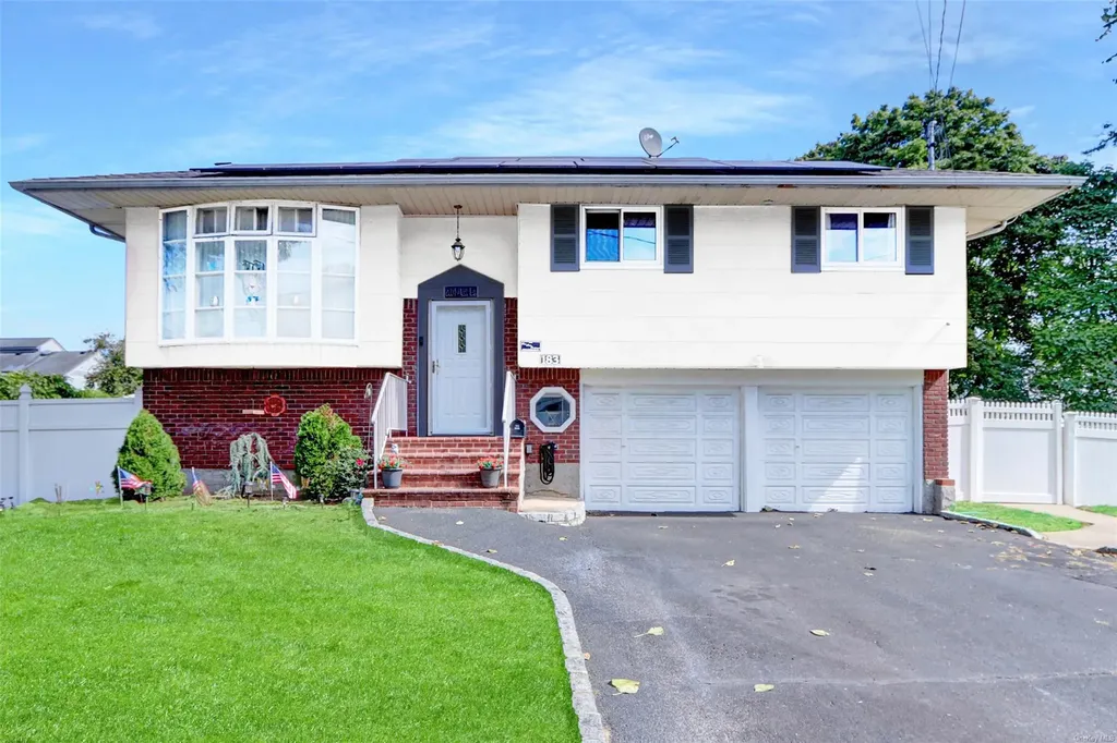 183 Wright Avenue Babylon NY 11729