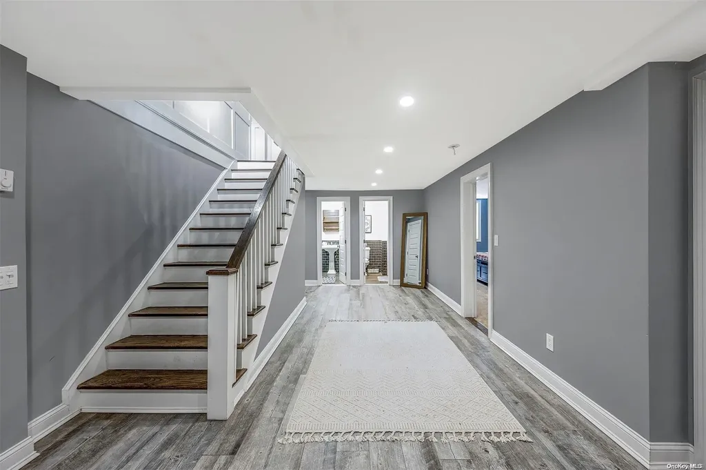 99 River Heights Drive Smithtown NY 11787