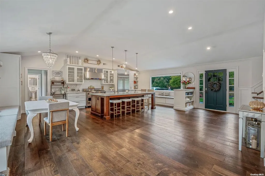 99 River Heights Drive Smithtown NY 11787