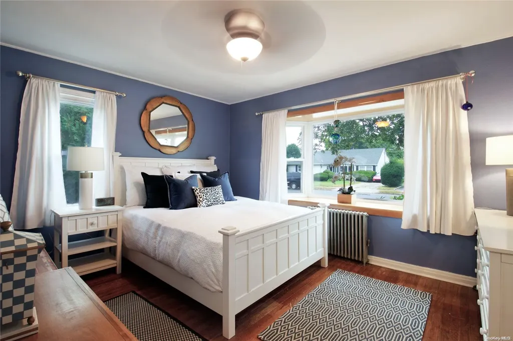 11 Farmedge Road Bethpage NY 11714