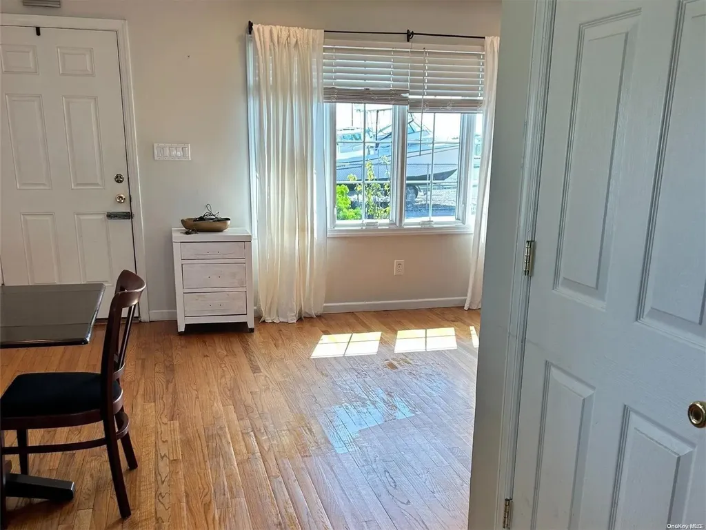 266 Hudson Avenue Freeport NY 11520