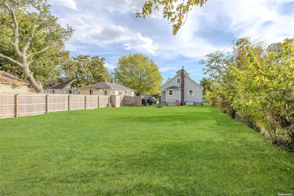 29 Campbell Street Patchogue NY 11772