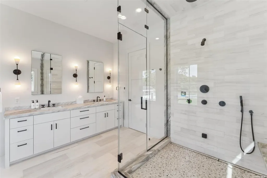 53A Tanners Neck Lane Westhampton NY 11977
