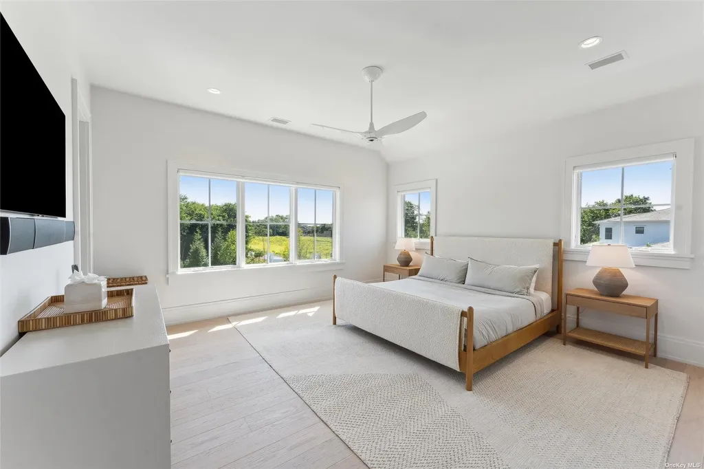 53A Tanners Neck Lane Westhampton NY 11977