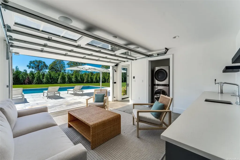 53A Tanners Neck Lane Westhampton NY 11977
