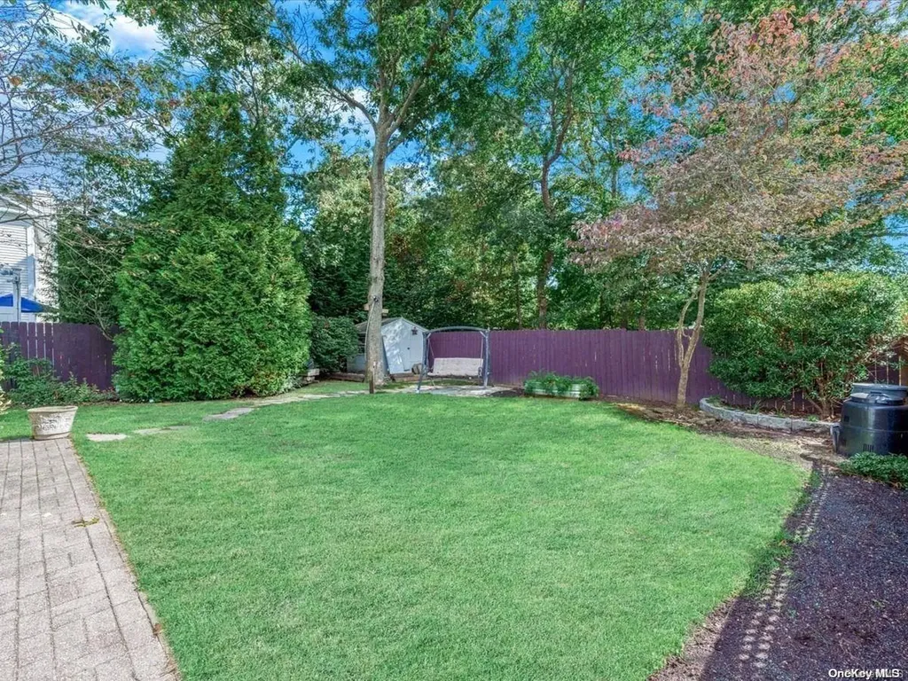 7 Maple Street Hampton Bays NY 11946