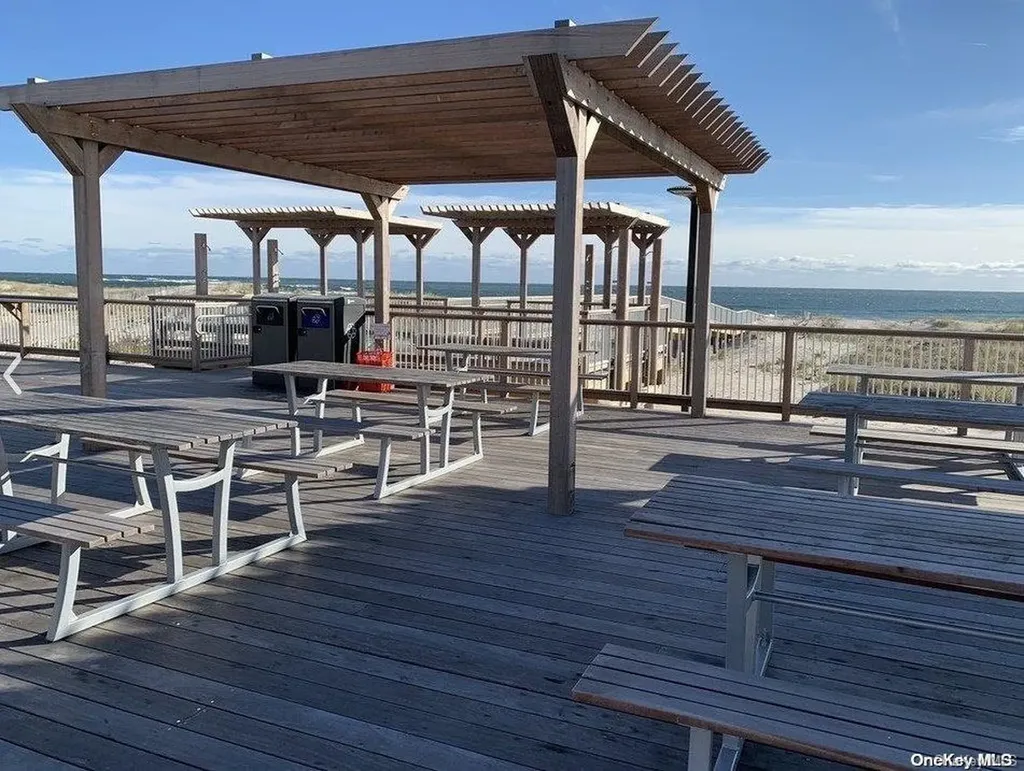 7 Maple Street Hampton Bays NY 11946