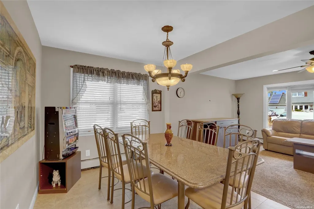 33 Meade Avenue Bethpage NY 11714