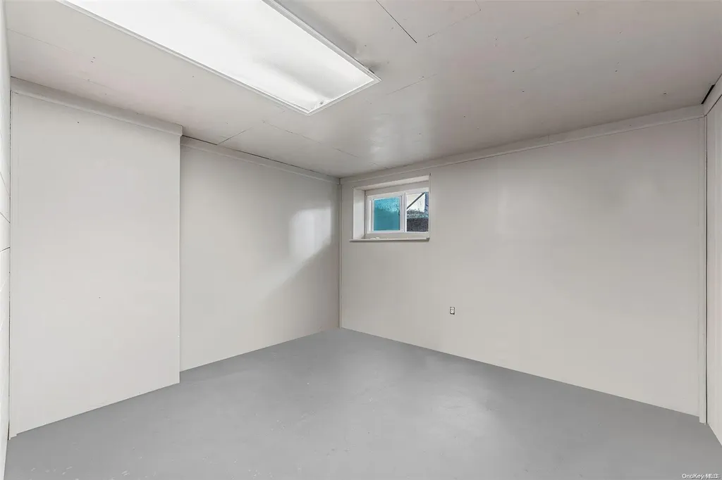 51 Smithtown Polk Boulevard Centereach NY 11720