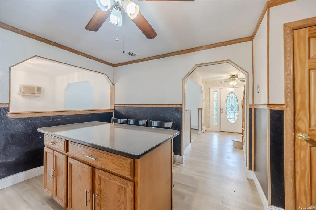 2013 William Floyd Parkway Ridge NY 11961