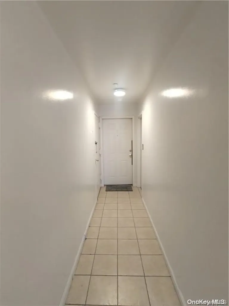 1307 Vreeland Avenue Bronx NY 10461