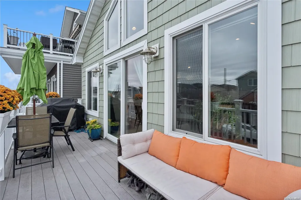 75 Tennessee Avenue Long Beach NY 11561