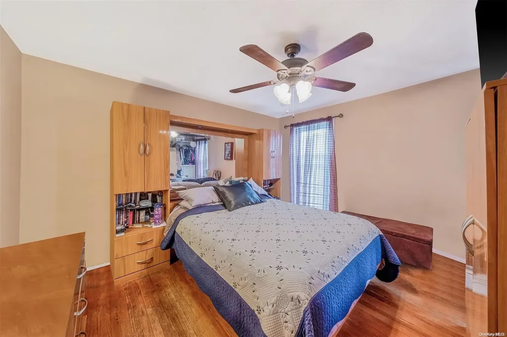1653 Castleton Avenue Staten Island NY 10302