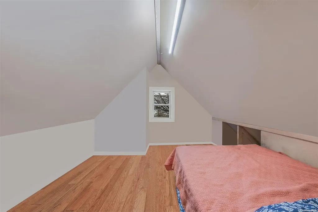 1653 Castleton Avenue Staten Island NY 10302
