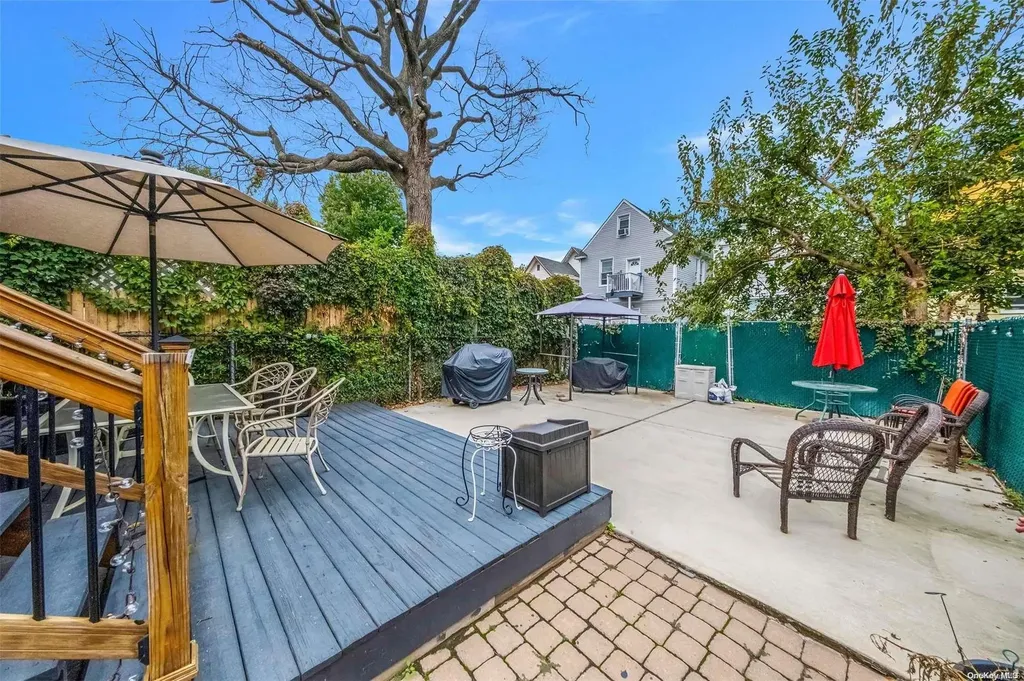 1653 Castleton Avenue Staten Island NY 10302