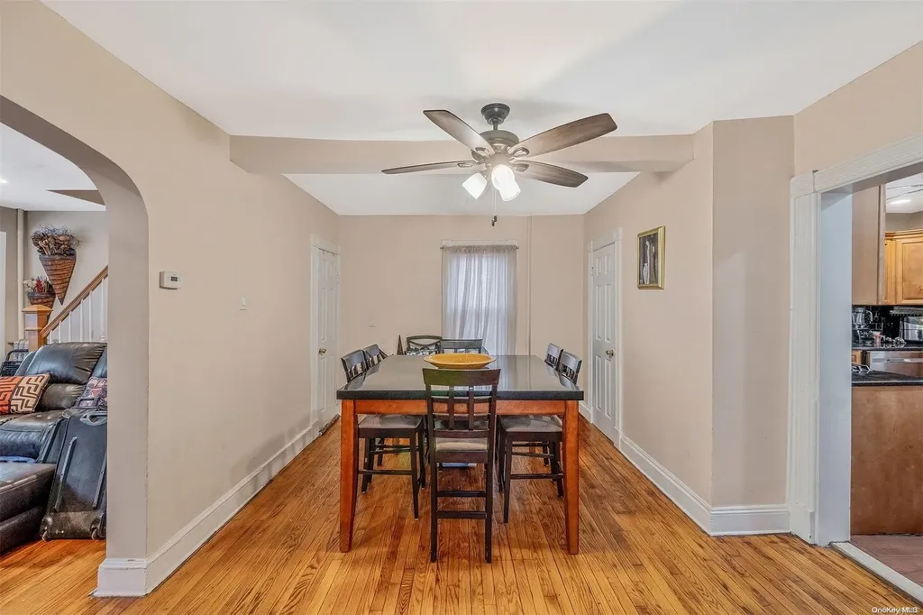 1653 Castleton Avenue Staten Island NY 10302