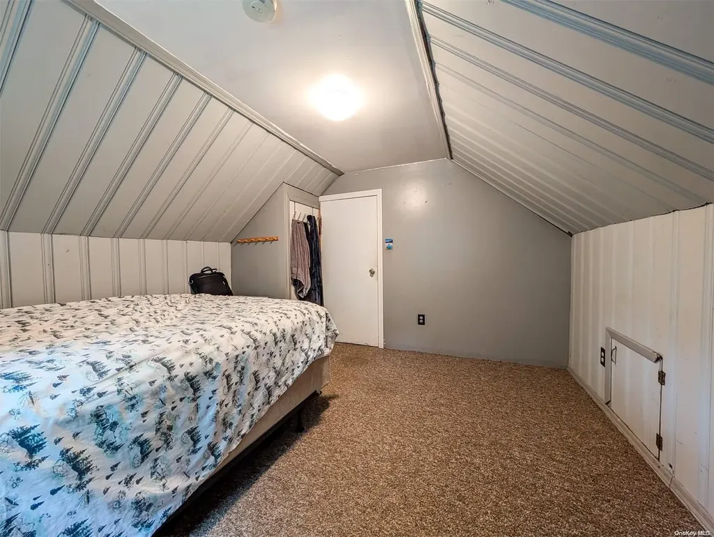 124 Jaycox Avenue Islip NY 11751