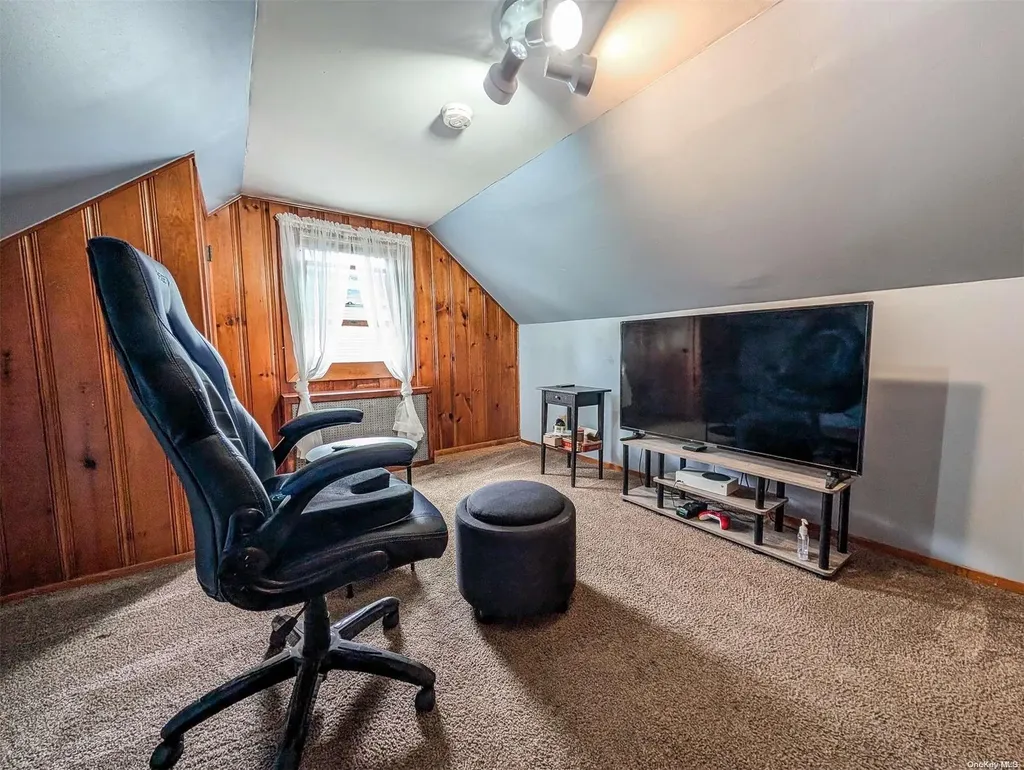 124 Jaycox Avenue Islip NY 11751