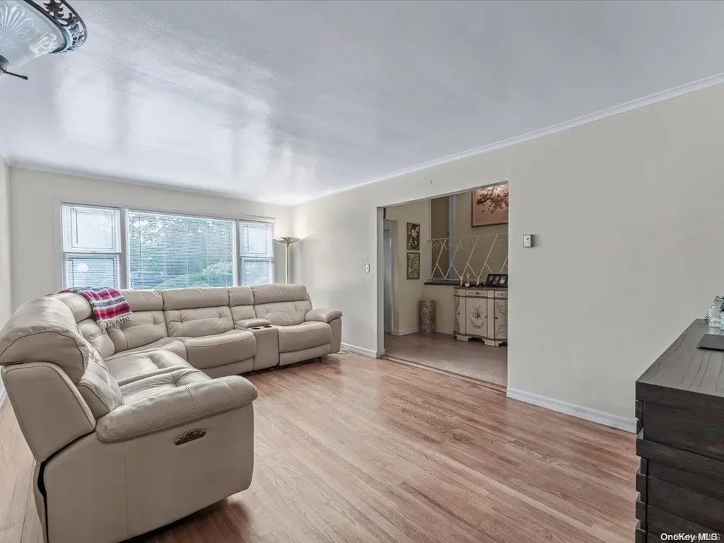 1179 Old Britton Road North Bellmore NY 11710