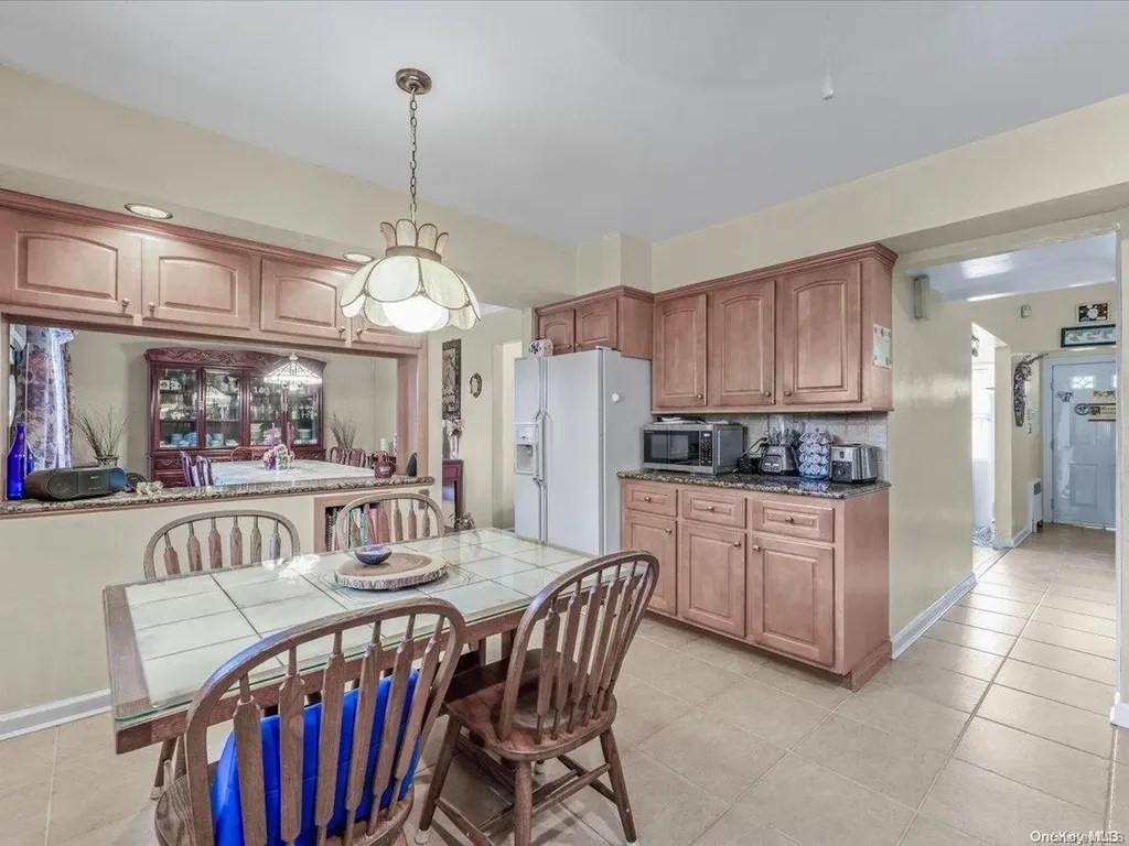 1179 Old Britton Road North Bellmore NY 11710