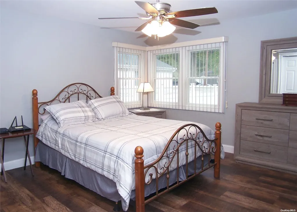 72 Magnolia Drive Selden NY 11784