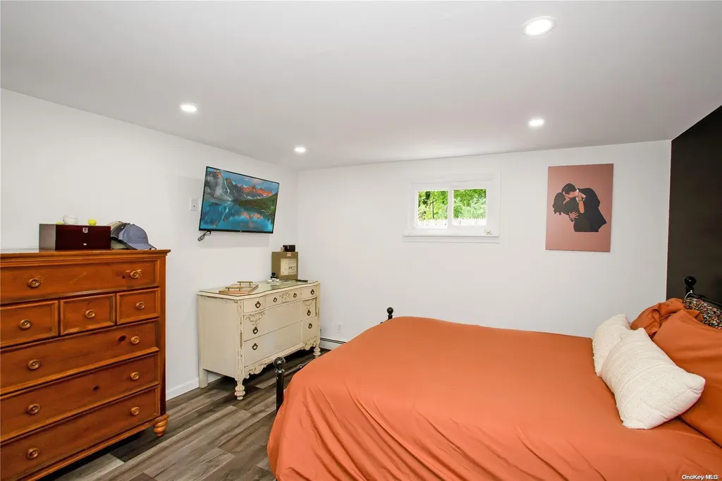319 Asharoken Boulevard Bay Shore NY 11706