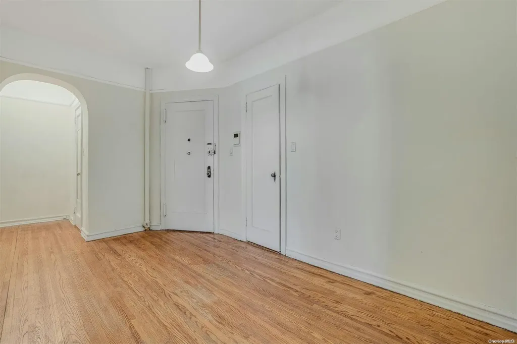 85-10 34th Avenue Jackson Heights NY 11372