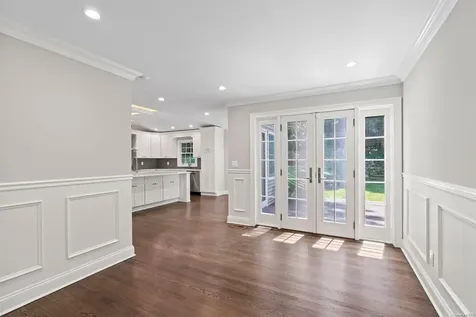 26 Valley Drive Huntington Bay NY 11743