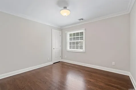 26 Valley Drive Huntington Bay NY 11743