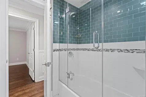 26 Valley Drive Huntington Bay NY 11743