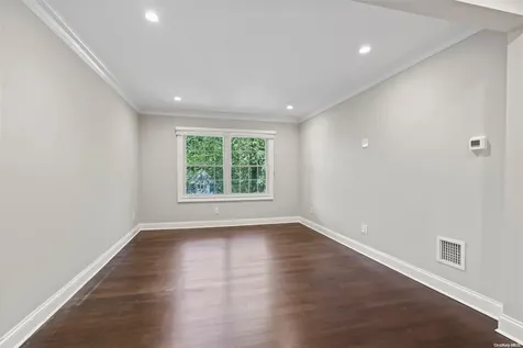 26 Valley Drive Huntington Bay NY 11743