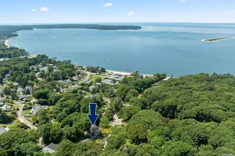 26 Valley Drive Huntington Bay NY 11743